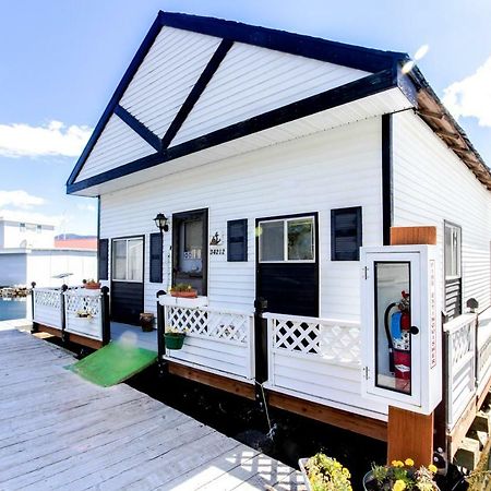 Scenic Bay Float Home Hideaway Athol Exteriör bild